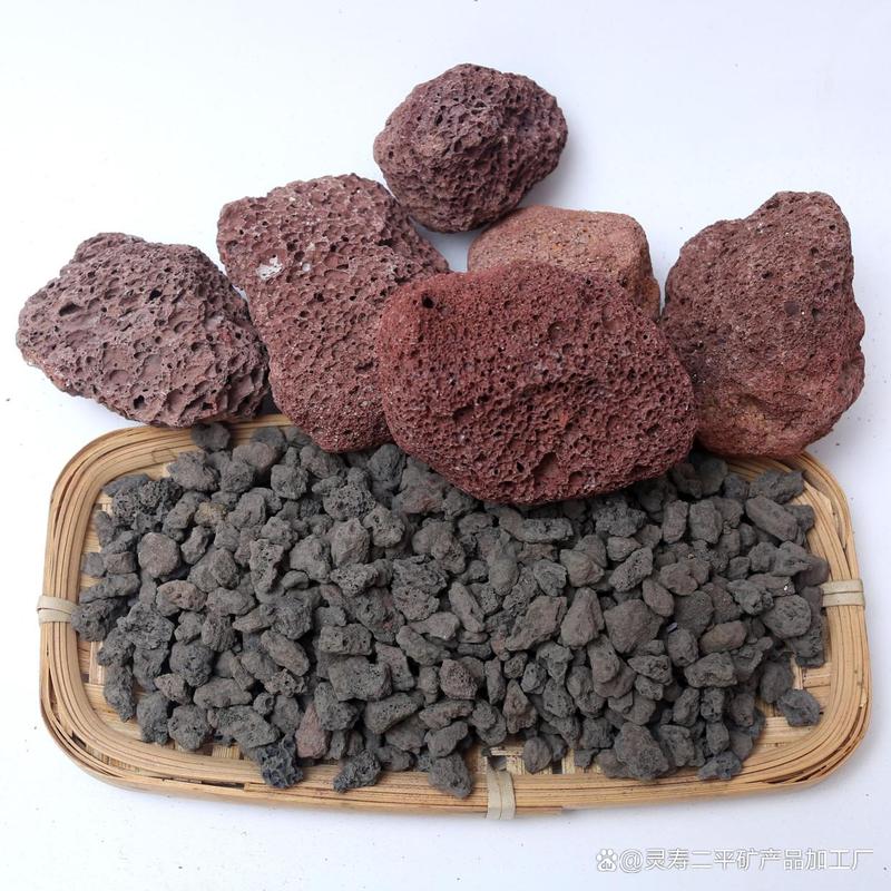 建筑用火山石供货厂家:揭秘火山石的特性与选择要点